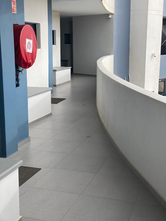 Apartment 32, Bay View Suites Langstrand Bagian luar foto